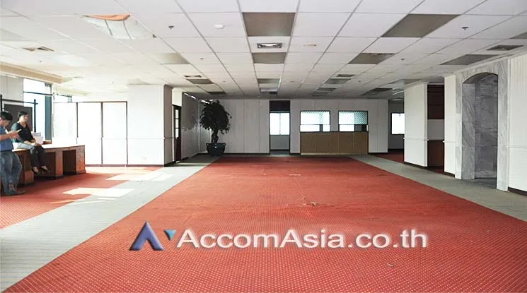 unit Office space For Sale in Ratchadaphisek, Bangkok  near ARL Ramkhamhaeng (AA14915)